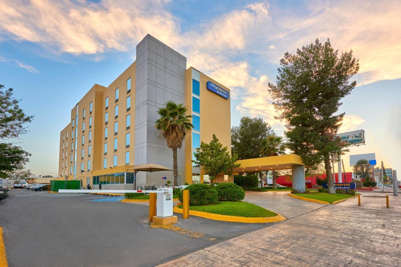City Express By Marriott Saltillo Norte Zewnętrze zdjęcie