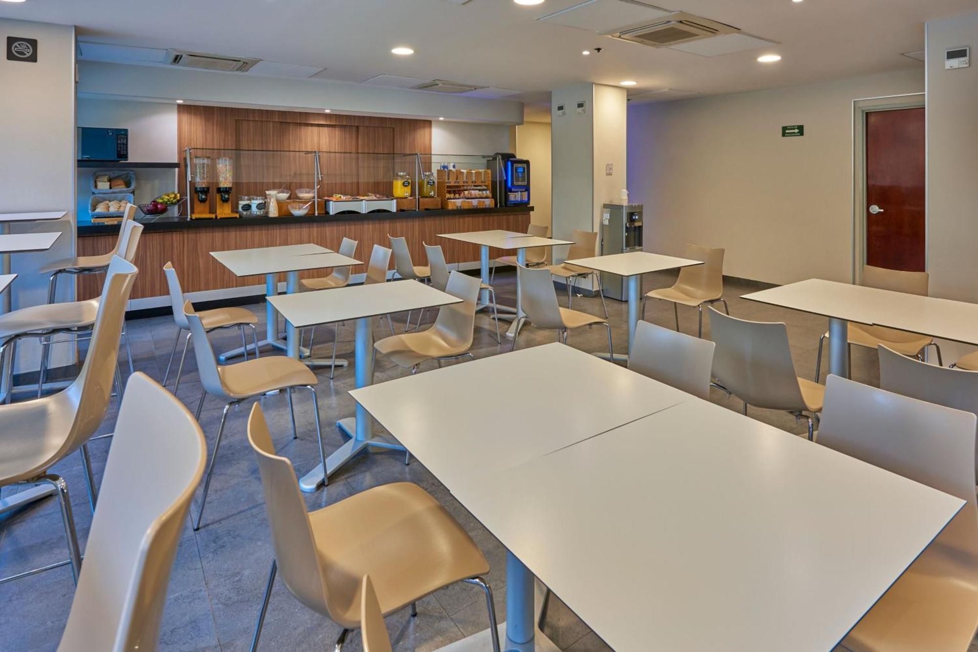 City Express By Marriott Saltillo Norte Zewnętrze zdjęcie