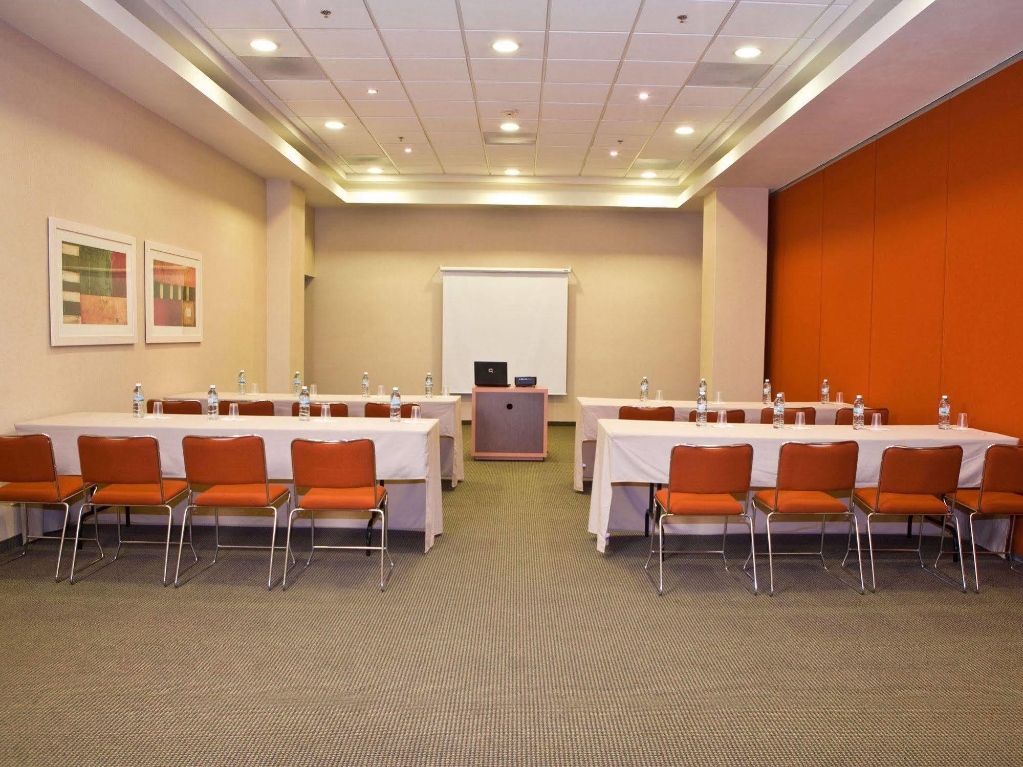 City Express By Marriott Saltillo Norte Zewnętrze zdjęcie